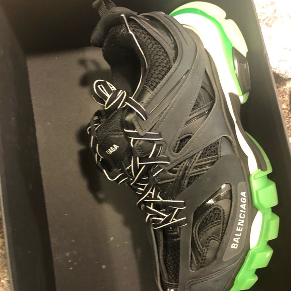 Balenciaga track in black and neon. 7 US men size - Picture 3 of 6